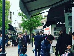 -伦敦比斯特购物村