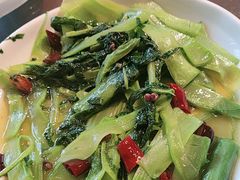 -万重锦·人文川菜馆(骡马市店)