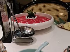 -洪氏嗨捞·猪肚鸡火锅(阳光天地店)