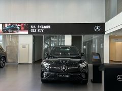 -天津波士信达奔驰4S店(卫津南路店)