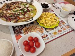 -江渔儿酸菜鱼(曜一城店)