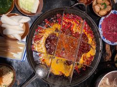 -周小明火锅(黑金冠社区店)