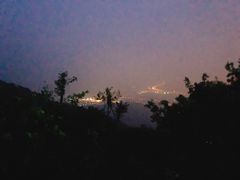 -鬼笑石后山停车场