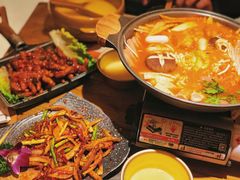 -冰川冷面·延边菜·炭烤串(观前店)