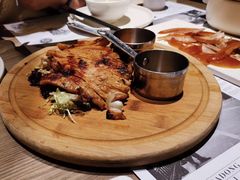 炭烧猪颈肉-小大董·烤鸭(凤凰汇店)