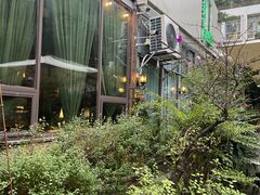 -莉莉家的音乐花园餐吧(航空路店)