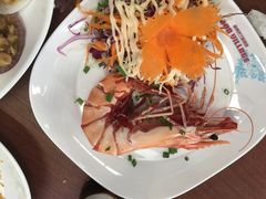 -班赞海鲜市场胖阿姨加工点