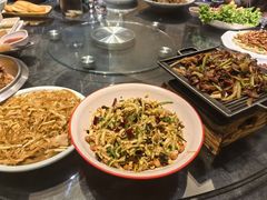-95号酱骨·一块豆腐(展春园西路店)