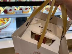 -花花卷卷·鲜食蛋糕(静安久光百货店)
