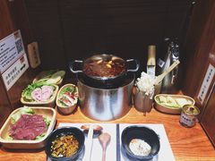 -独食火锅·半米屋台(直营总店)