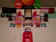 -卡罗酒店(东门晒布地铁站店)