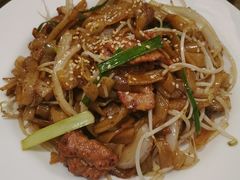 干炒牛河-茶港·点心·啫啫煲(范湖万达广场店)