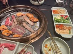 -梨花甄选自助烤肉(小寨原力场店)