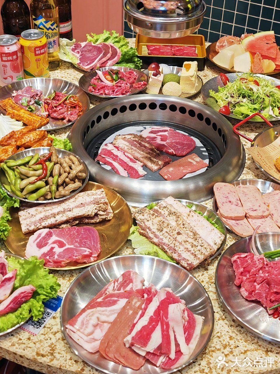又挖掘到一家敲棒的韩式自助烤肉，成都排队王