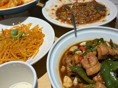 -关东小磨东北菜(上海长风大悦城店)