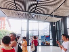 -黄浦路(地铁站)