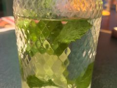-辣尚瘾·烤鱼·新川菜(牡丹园直营店)