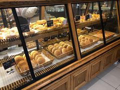 面包甜点陈列柜-汉柏麦香德国面包房(海信店)