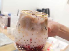 -CoCo都可(北京西站北广场店)