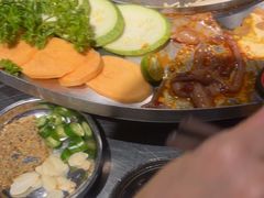 -哈哈碳都·牛肋条无限自助烤肉(台江万达店)