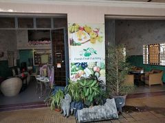 -Fresh Fruit Factory - Fruit Cuisine Restaurant