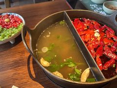 草本鸳鸯锅-盡膳口福跷脚牛肉火锅(晶耀前滩店)