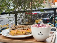 -Peet's 皮爷咖啡(东湖路手作店)