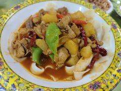 新疆大盘鸡-新疆红柳花餐厅(新洲店)