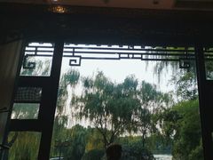 -鹊华居·地道鲁菜·海鲜·融合味(大明湖店)