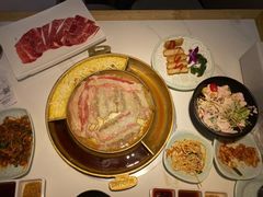 -猪啊牛呀羊啊铜盘烤肉(正大广场店)
