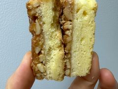 -上海哈尔滨食品厂(浦商百货昌里店)