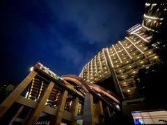 -三亚湾海居铂尔曼度假酒店