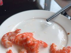 -大中华希尔顿酒店-念自助餐·嗨啤·小龙虾
