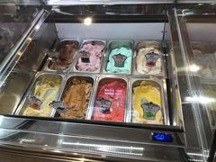 自助取餐区-站亭