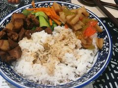 -蜗牛小馆醉乡民谣云南菜(惠新西里店)