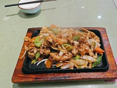 -桃子餐厅·天津菜(王顶堤总店)