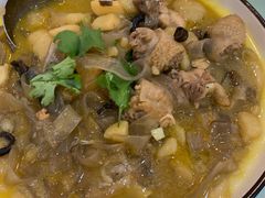 小鸡粉条炖蘑菇-福禄财东北菜(珠江帝景店)