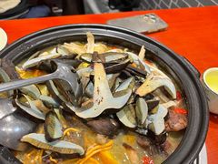 -菌之家·专业纯野生菌火锅·特色炒菌