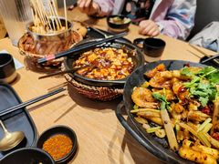 -川堂风·跷脚牛肉·乐山爆炒(宝山日月光店)