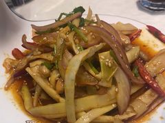 -辣小妮de川菜馆(红旗Mall店)