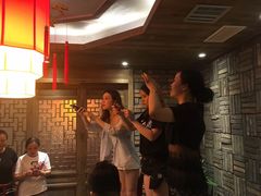 等位区-蜀大侠火锅(寰球文化地标·总府店)