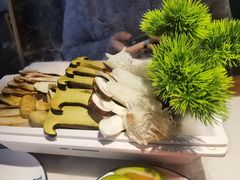 -菌彩云南野生菌火锅(呈贡七彩云南第壹城店)
