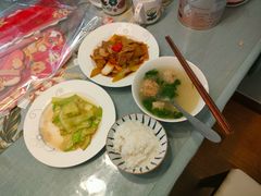 -天鹅到家·保姆月嫂育儿嫂(总店)