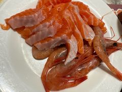 -金马门国际美食百汇(珞喻路店)