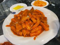 鱼饼炒年糕-桃园中华料理炸酱面(燕儿岛路店)