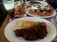 -Bamboo Bar & Grill Restaurant