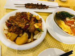 -巴扎美食·新疆菜·西域歌舞表演餐厅(新疆大厦店)