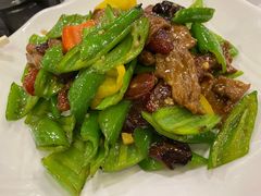 尖椒腊味炒牛肉-广州酒家(文昌总店)