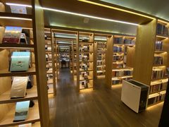 -思南书局(复兴中路店)