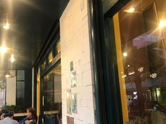-刘姐啤酒鱼民族演艺餐厅(西街总店)